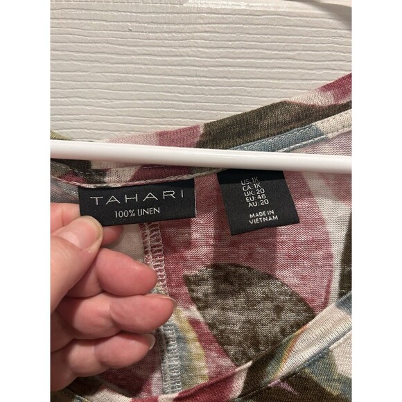 Tahari 100% Linen Floral Short Sleeve Blouse High Low Hem  Women’s Size 1X - Picture 3 of 5